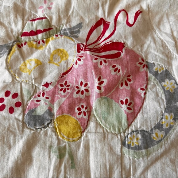 50”x55” Hand QuiltedVintage Baby Quilt. - Picture 11 of 16